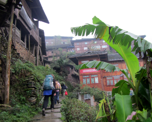 Hiking through the village in Leigongping