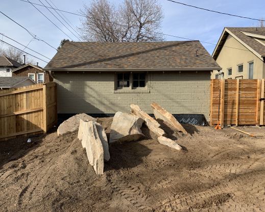 The major stones of the crevice garden