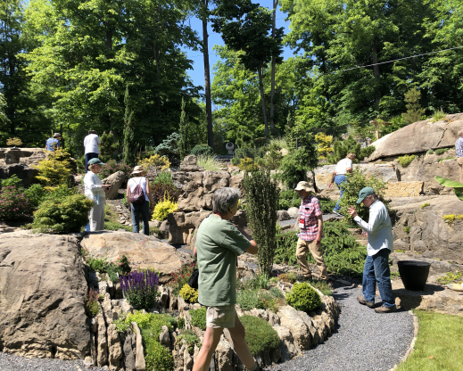 Conference attendees in Bill Stark and Mary Stauble’s garden