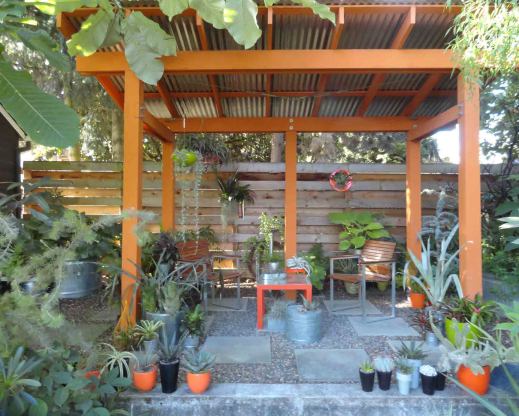 Shade pavilion in the summer